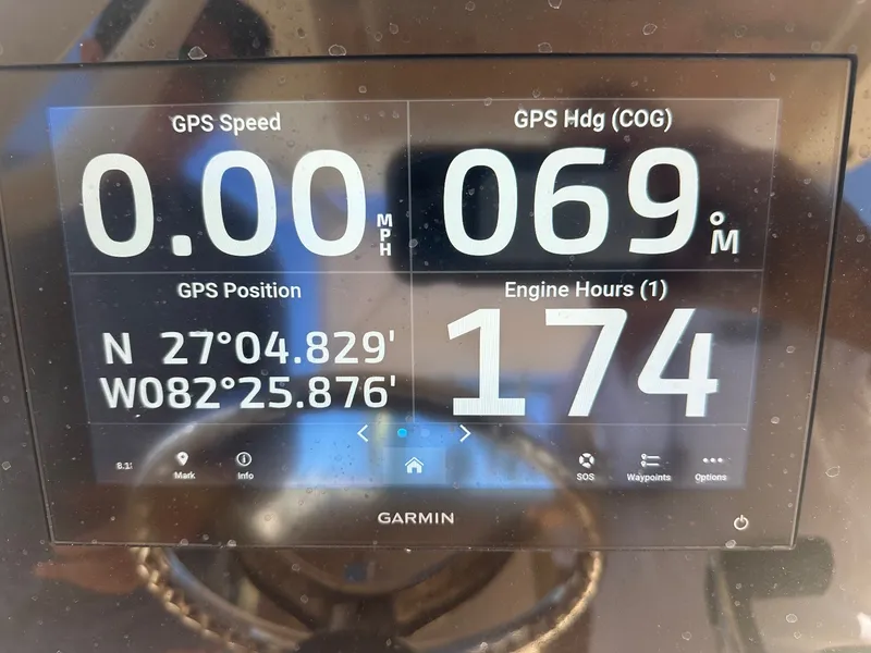 Slide: The Image of Scout 240 XSF 2023 - 24