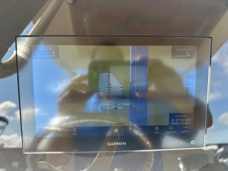 Slide: The Image of Scout 240 XSF 2023 - 25