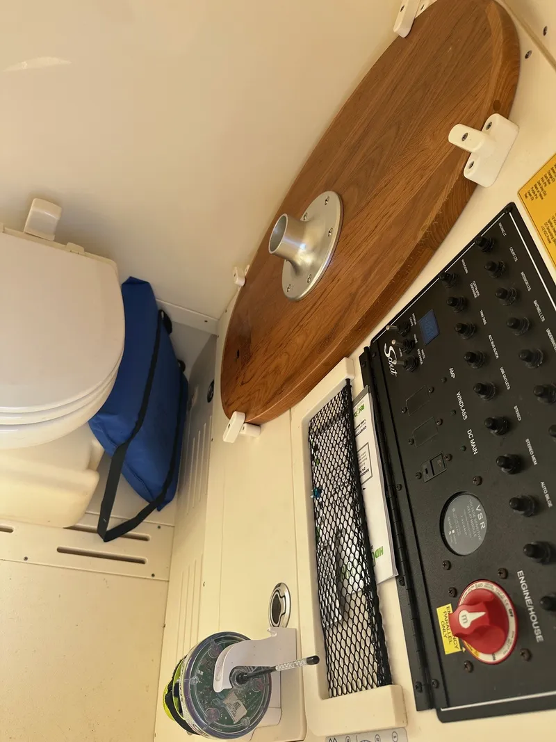 Slide: The Image of Scout 240 XSF 2023 - 30