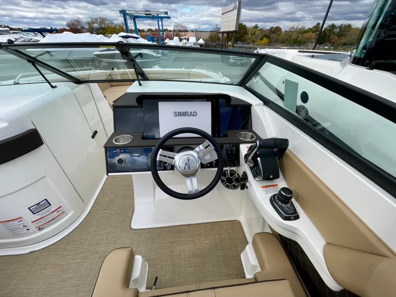 Slide: The Image of Sea Ray SDX 290 Outboard 2026 - 8
