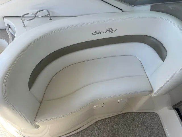 Slide: The Image of Sea Ray 320 SUNDANCER 2007 - 5