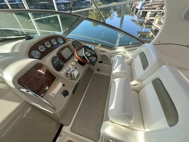 Slide: The Image of Sea Ray 320 SUNDANCER 2007 - 6