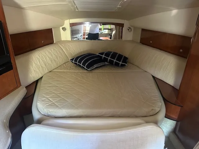 Slide: The Image of Sea Ray 320 SUNDANCER 2007 - 9