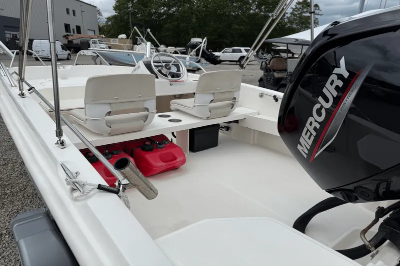 Slide: The Image of Boston Whaler 160 SUPER SPORT 2023 - 4