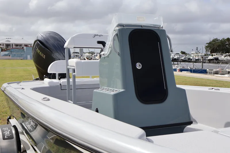 Slide: The Image of Yellowfin 21 BAY 2026 - 15
