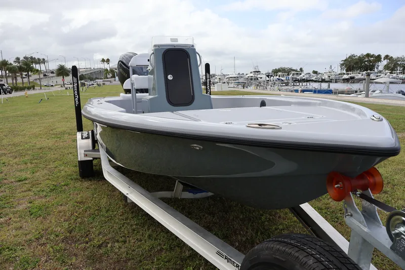 Slide: The Image of Yellowfin 21 BAY 2026 - 2