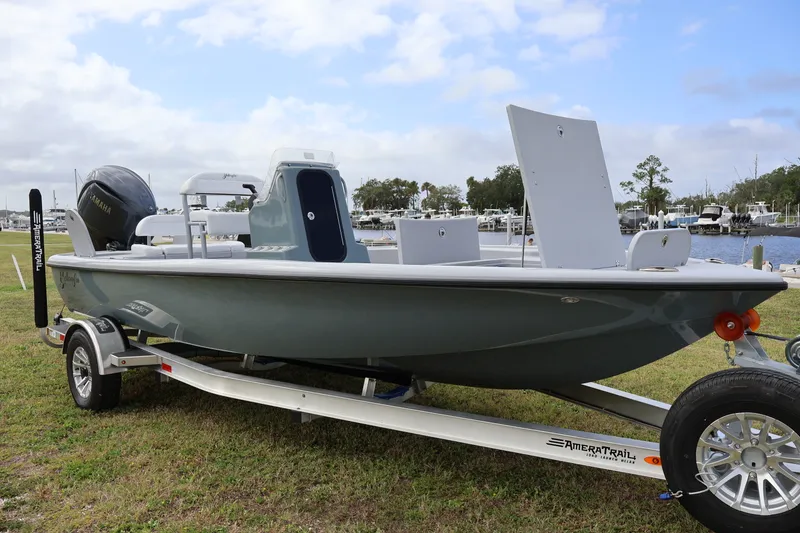 Slide: The Image of Yellowfin 21 BAY 2026 - 6
