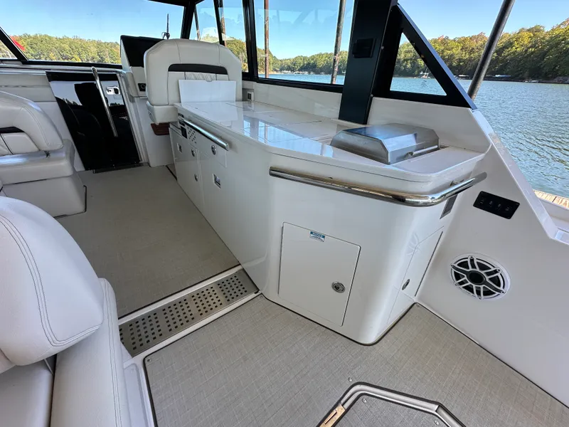 Slide: The Image of Regal 36 Grande Coupe 2022 - 9