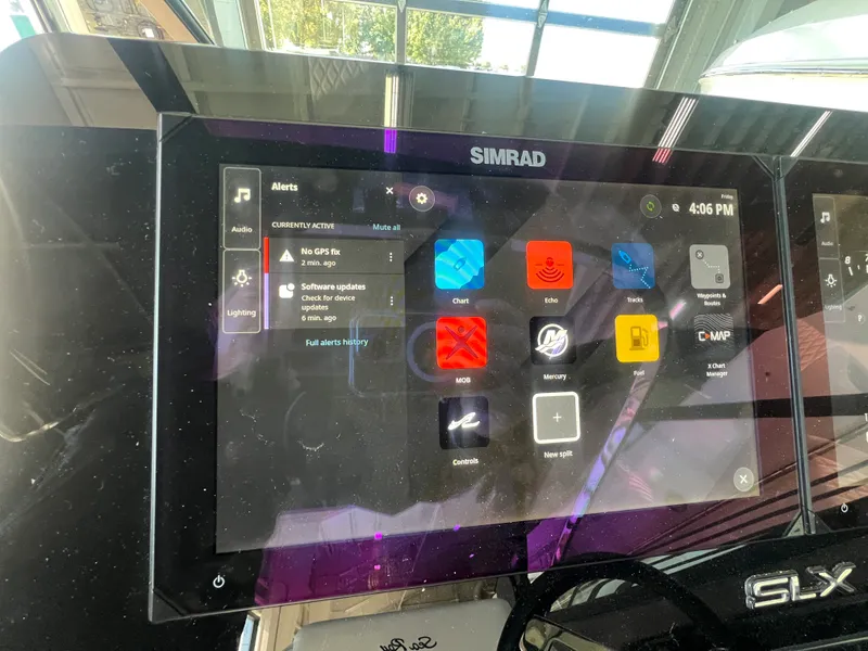 Slide: The Image of Sea Ray 280 SLX OB 2024 - 20