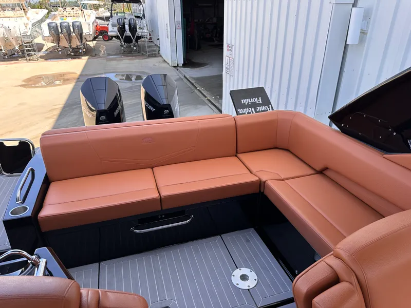 Slide: The Image of Cruisers Yachts 338 SS OB 2022 - 12