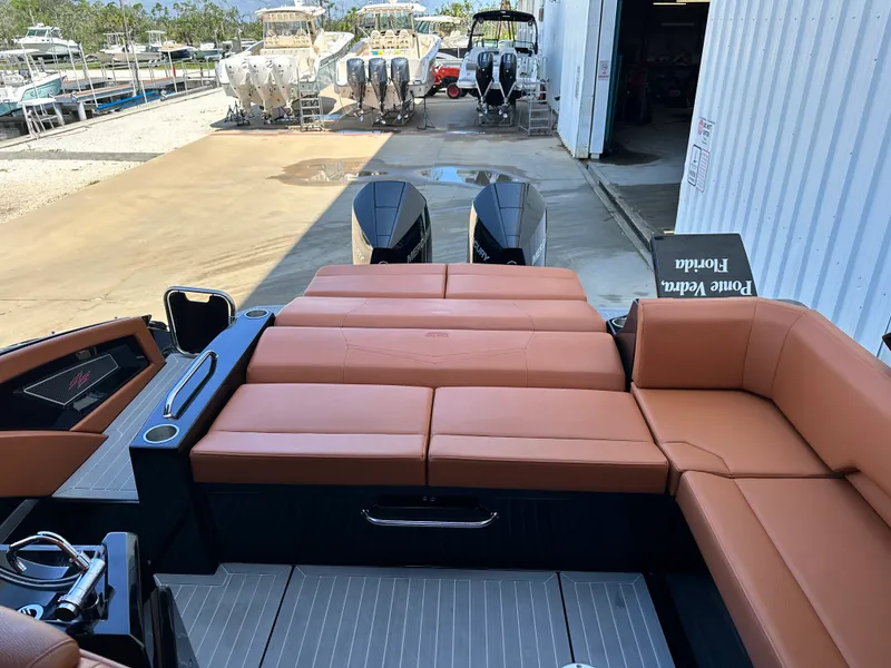 Slide: The Image of Cruisers Yachts 338 SS OB 2022 - 13