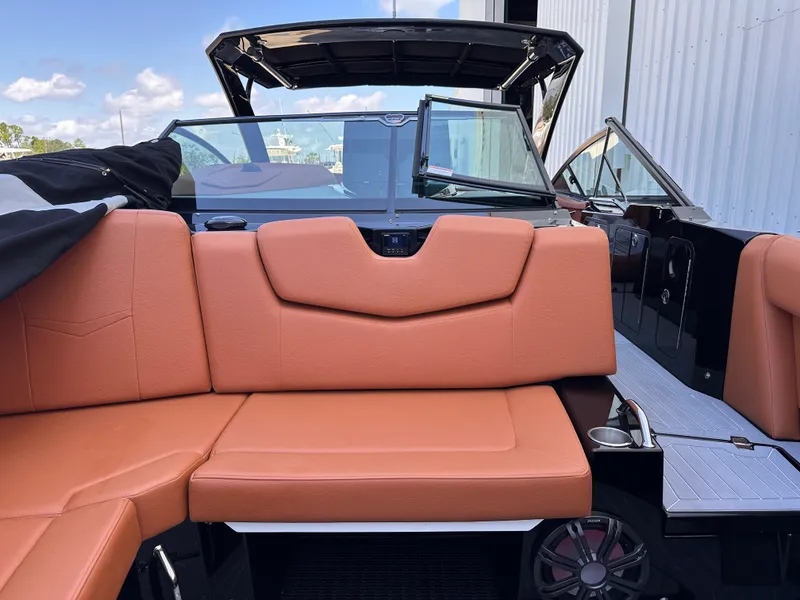 Slide: The Image of Cruisers Yachts 338 SS OB 2022 - 26