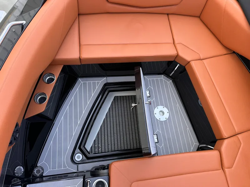 Slide: The Image of Cruisers Yachts 338 SS OB 2022 - 28