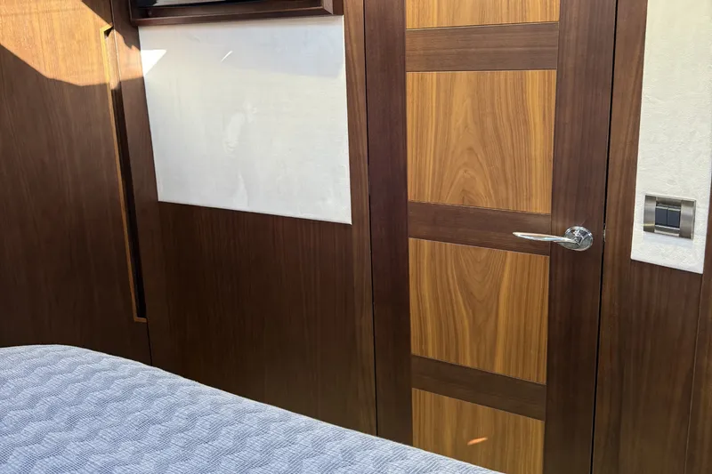 Slide: The Image of Galeon 500 FLY 2018 - 64