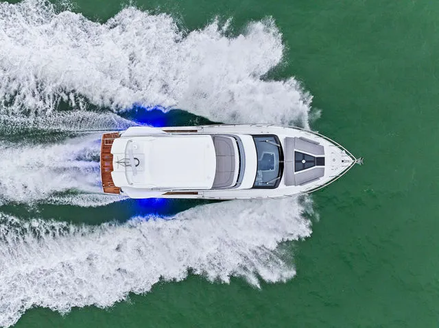 Slide: The Image of Galeon 500 FLY 2018 - 98