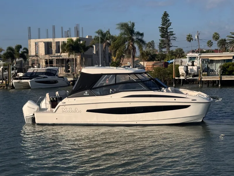 The Image of Aquila 32 Sport 2023 - 0