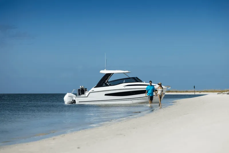 Slide: The Image of Aquila 32 Sport 2023 - 12