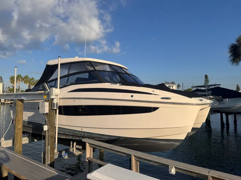 Slide: The Image of Aquila 32 Sport 2023 - 17