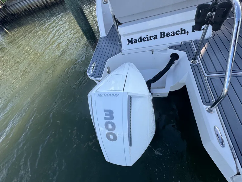 Slide: The Image of Aquila 32 Sport 2023 - 30