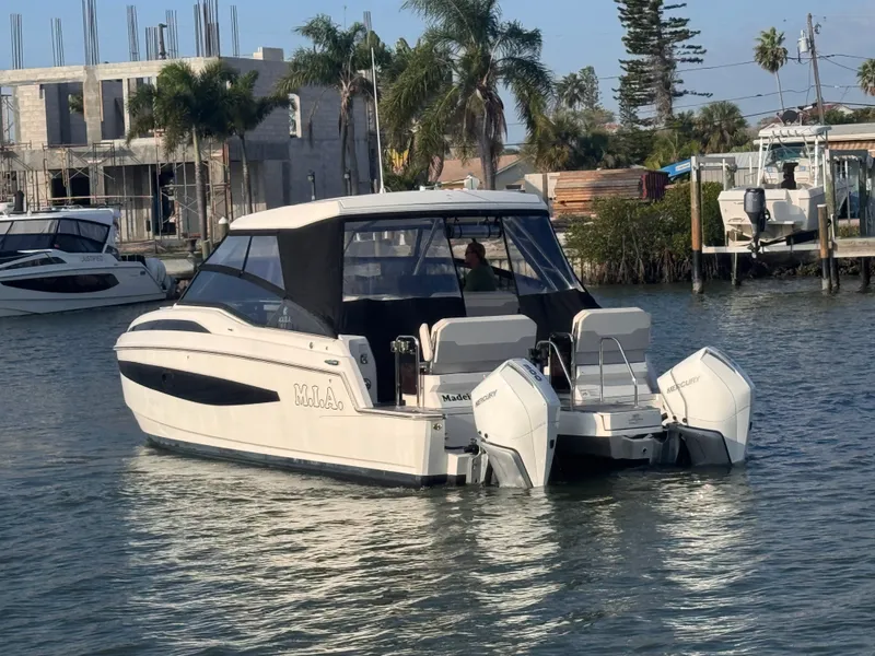 Slide: The Image of Aquila 32 Sport 2023 - 36