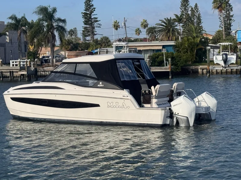 Slide: The Image of Aquila 32 Sport 2023 - 37