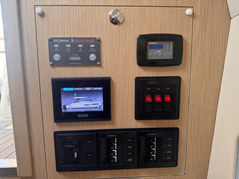 Slide: The Image of Aquila 32 Sport 2023 - 44