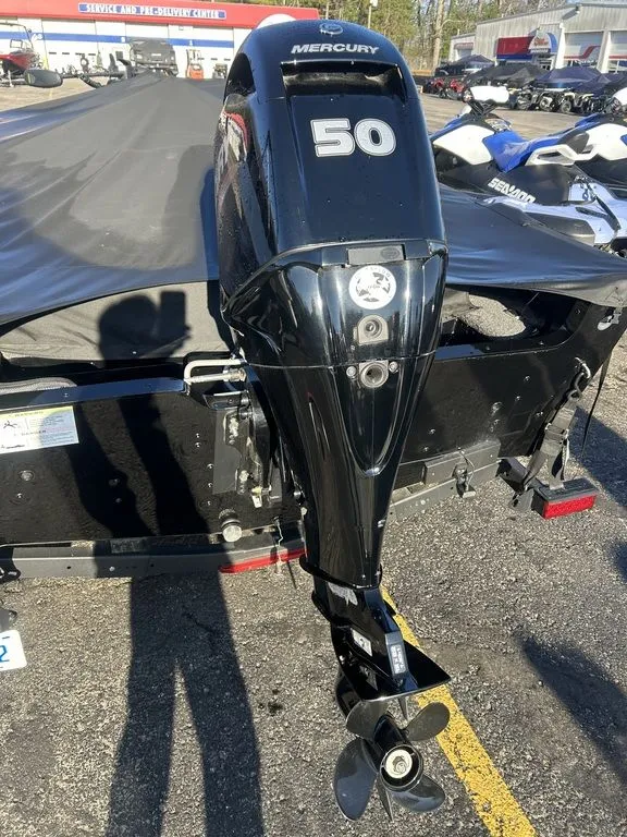 Slide: The Image of Lund 1650 Rebel XL SS 2021 - 3