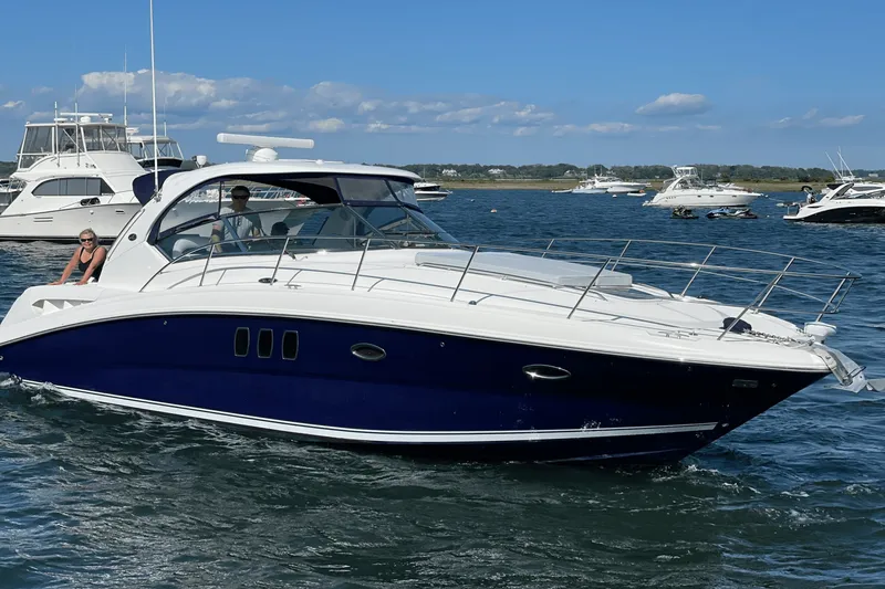 Slide: The Image of Sea Ray 38 Sundancer 2006 - 1