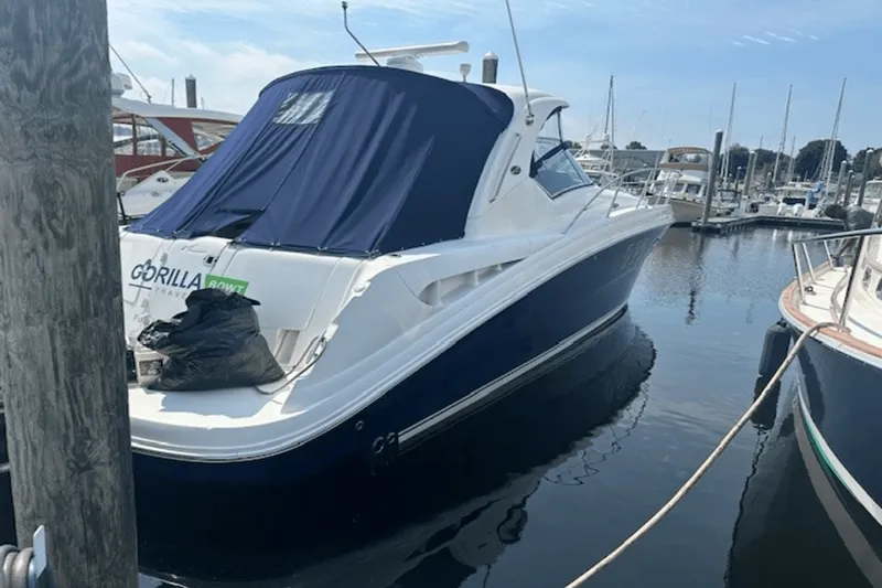 Slide: The Image of Sea Ray 38 Sundancer 2006 - 2