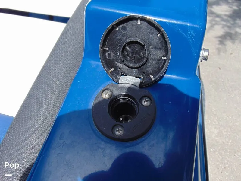 Slide: The Image of Glastron GTS 187 2018 - 12734207