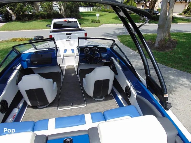 Slide: The Image of Glastron GTS 187 2018 - 12734230