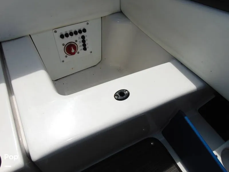 Slide: The Image of Glastron GTS 187 2018 - 12734242