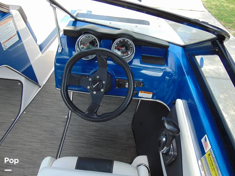 Slide: The Image of Glastron GTS 187 2018 - 12734248