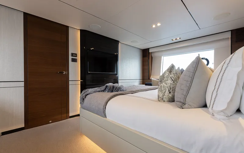Slide: The Image of Princess Yachts 75 2017 - 9