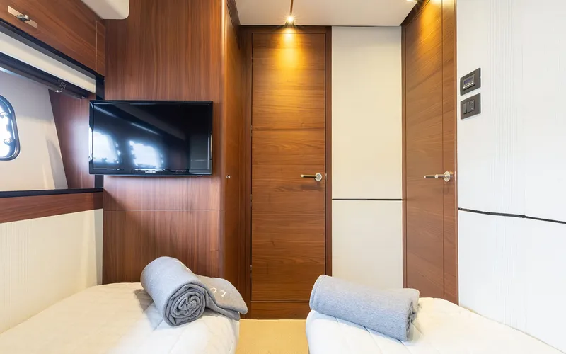 Slide: The Image of Princess Yachts 75 2017 - 18