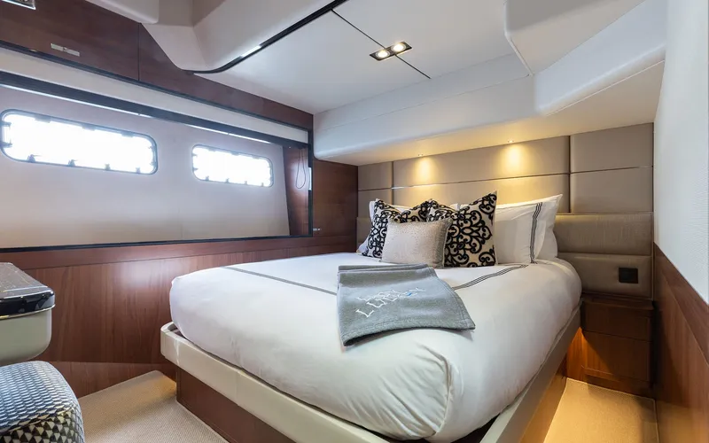 Slide: The Image of Princess Yachts 75 2017 - 14