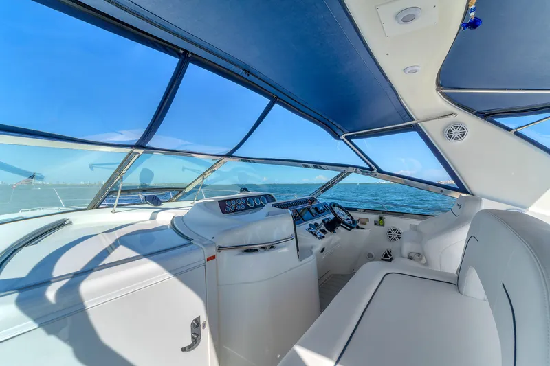 Slide: The Image of Sea Ray Sundancer 400 1997 - 24