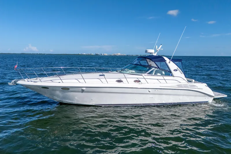Slide: The Image of Sea Ray Sundancer 400 1997 - 11