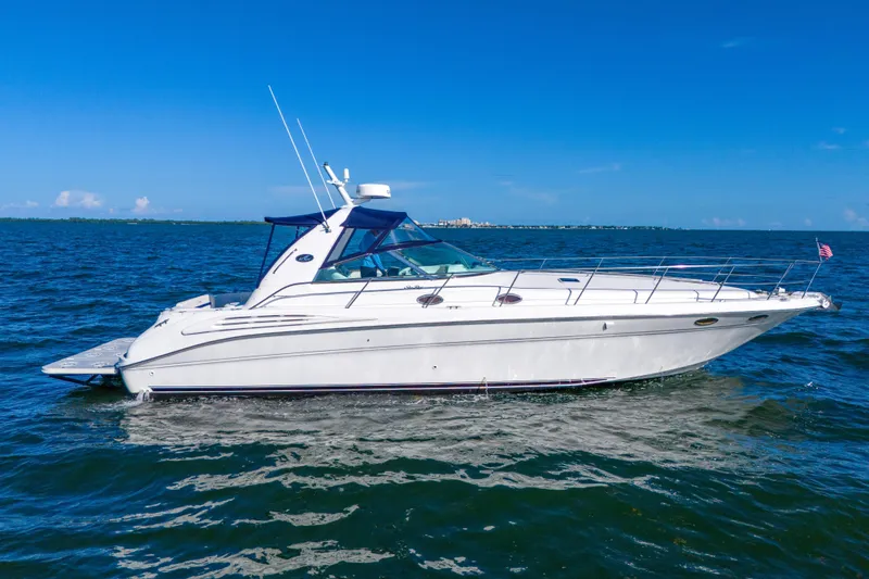 Slide: The Image of Sea Ray Sundancer 400 1997 - 6