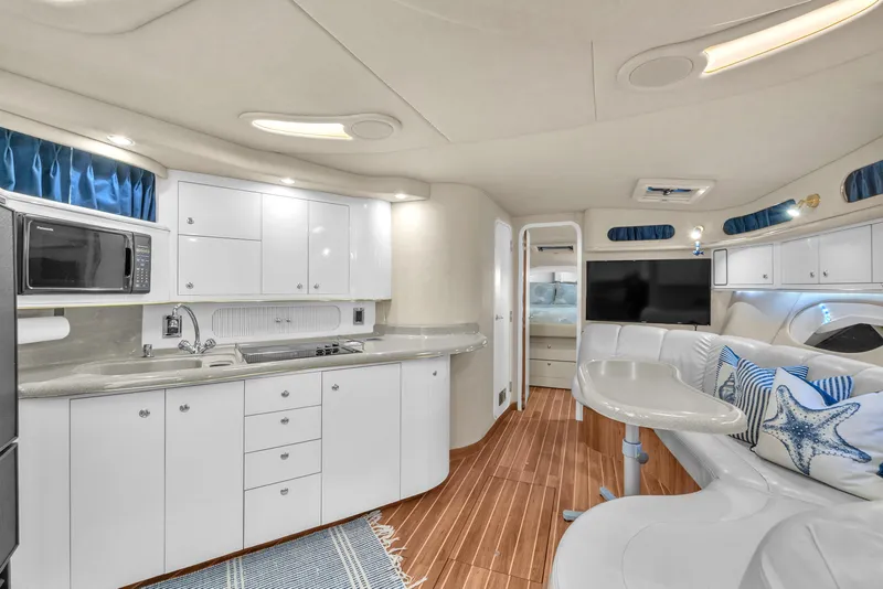 Slide: The Image of Sea Ray Sundancer 400 1997 - 35