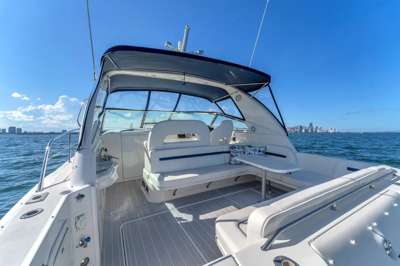 Slide: The Image of Sea Ray Sundancer 400 1997 - 22