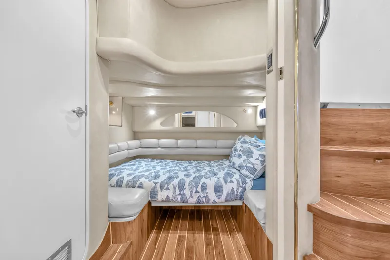 Slide: The Image of Sea Ray Sundancer 400 1997 - 40
