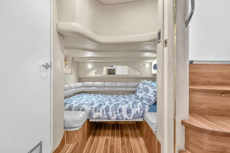 Slide: The Image of Sea Ray Sundancer 400 1997 - 41