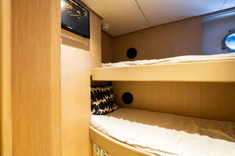 Slide: The Image of Riva 75' Venere 2012 - 40