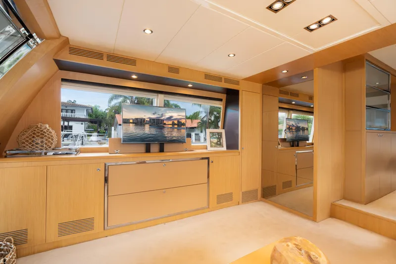 Slide: The Image of Riva 75' Venere 2012 - 21
