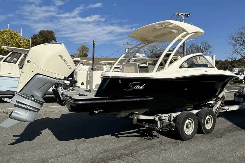 Slide: The Image of Scout 240 Dorado 2025 - 2