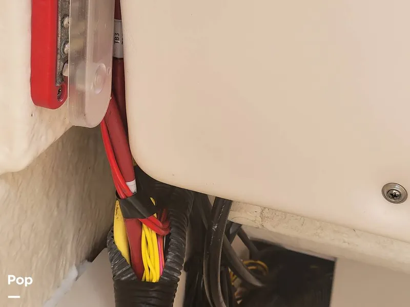 Slide: The Image of Robalo R222 2017 - 12741940