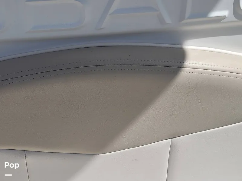 Slide: The Image of Robalo R222 2017 - 12741941