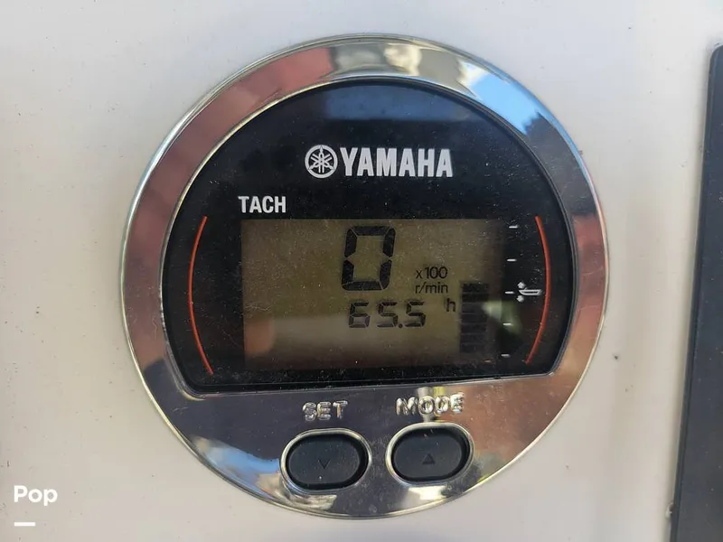 Slide: The Image of Robalo R222 2017 - 12741959