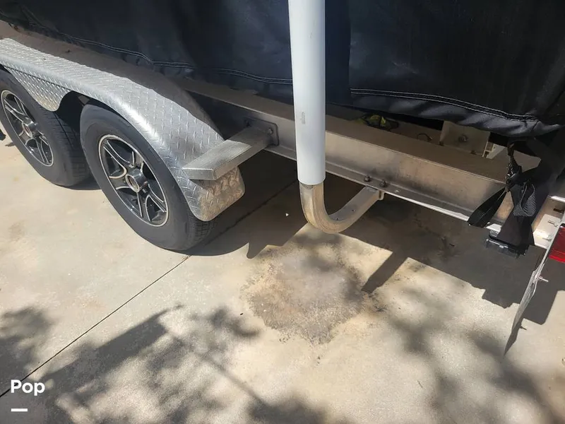 Slide: The Image of Robalo R222 2017 - 12741916